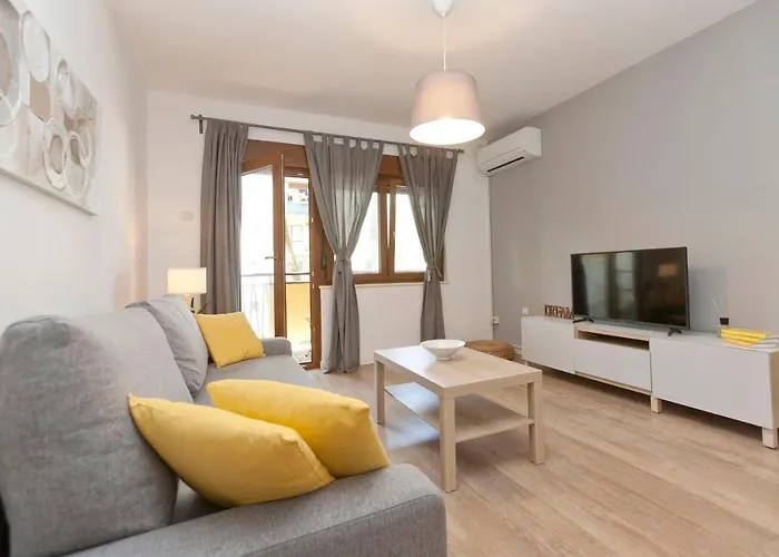 Rr Apartment